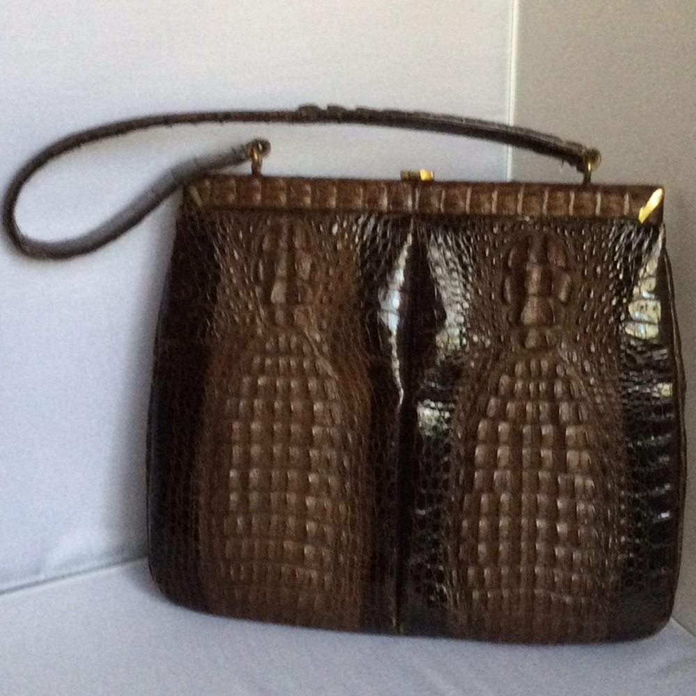 GORGEOUS VINTAGE CROCODILE LEATHER BAG